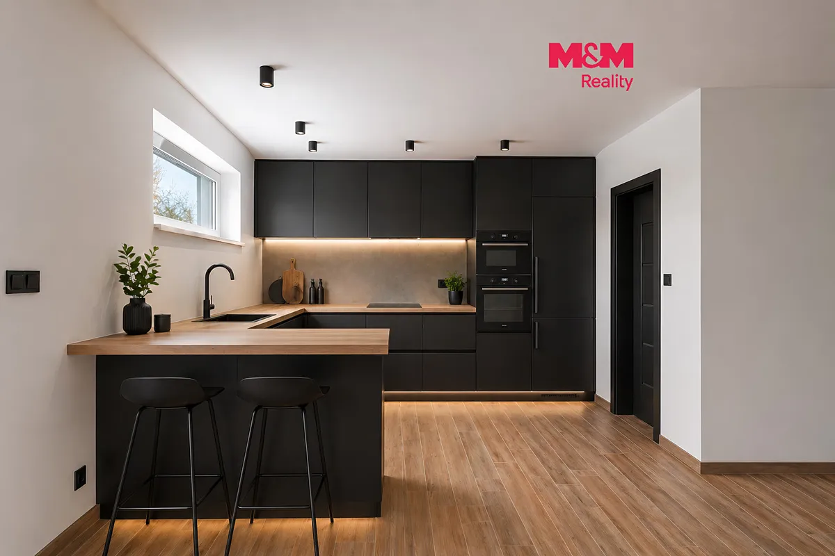 Prodej rodinného domu 114 m², pozemek 951 m²